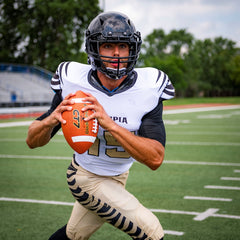 CT7 "700" COMPOSITE FOOTBALL